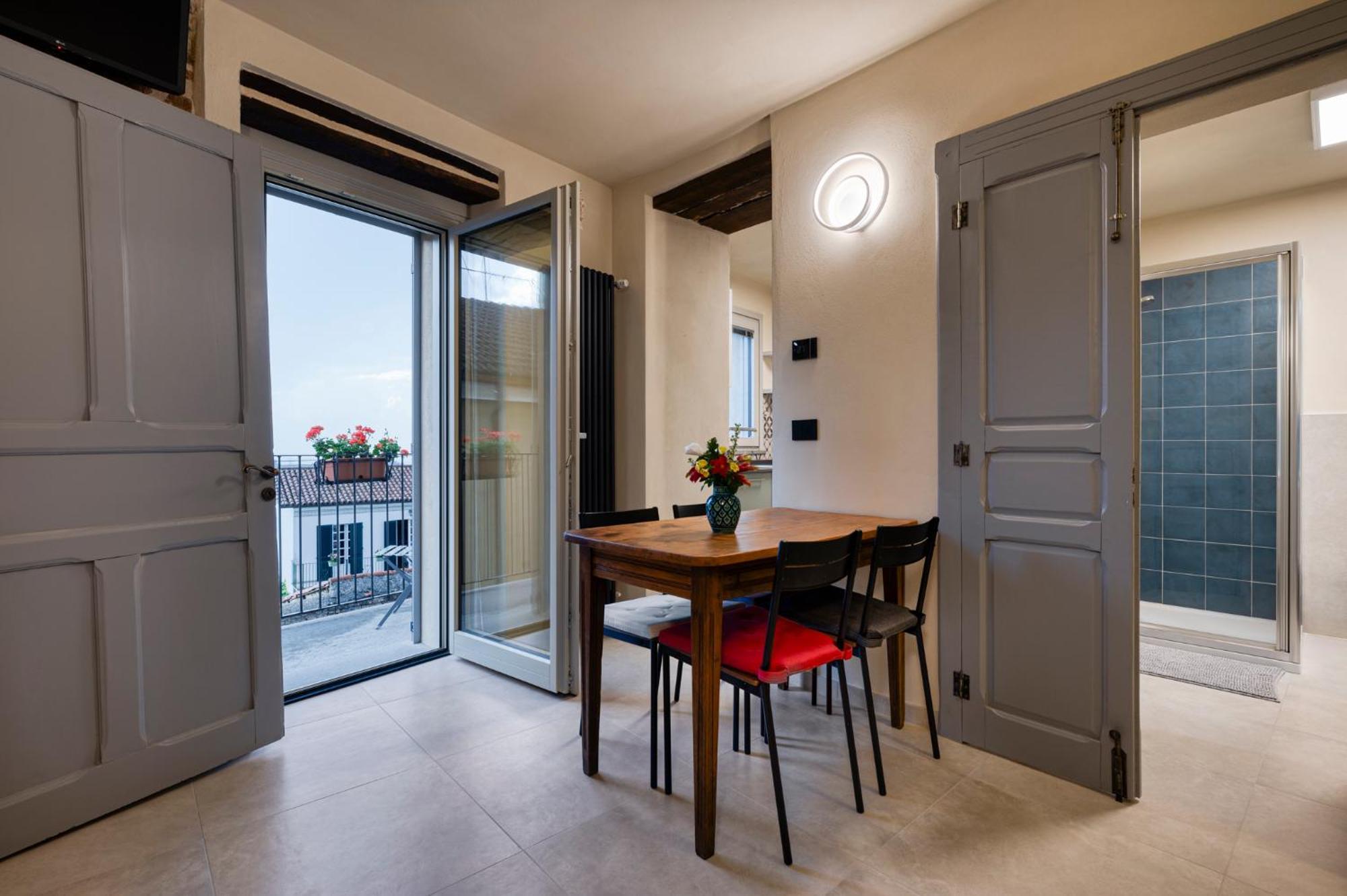 La Casa Di Margot - Alloggio Blu Murazzano  Kültér fotó